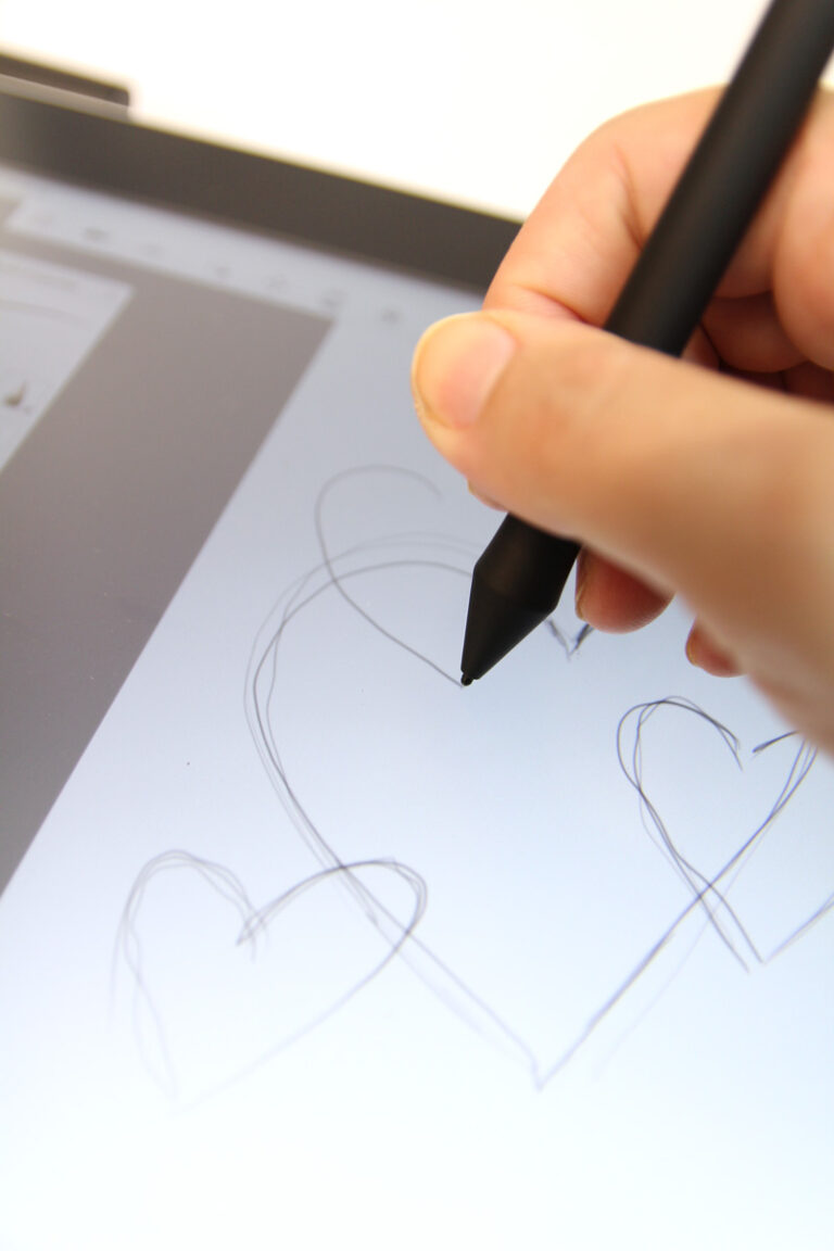 One vs. Intuos Pro Which Pen Tablet is Best?