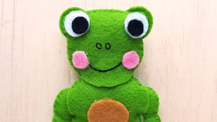 Felt Frog Pattern &  Softie Craft