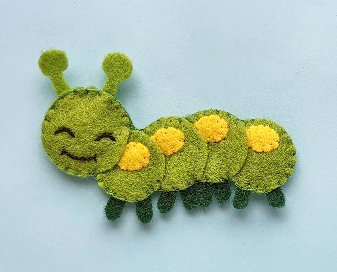 Felt caterpillar template moms and crafters