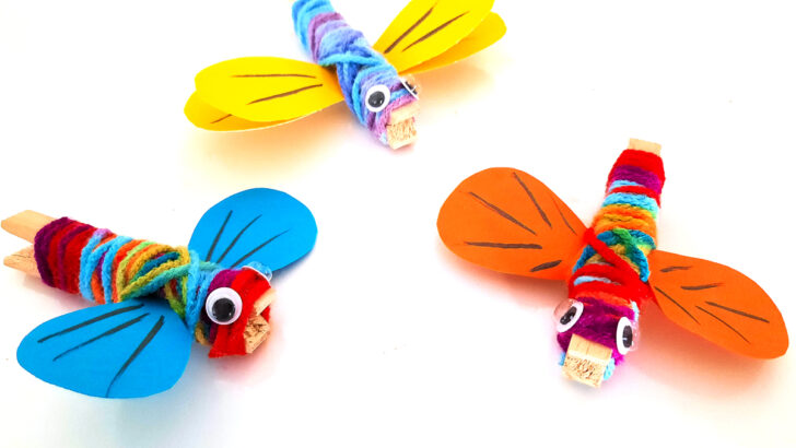 Yarn Wrapped Clothespin Dragonfly