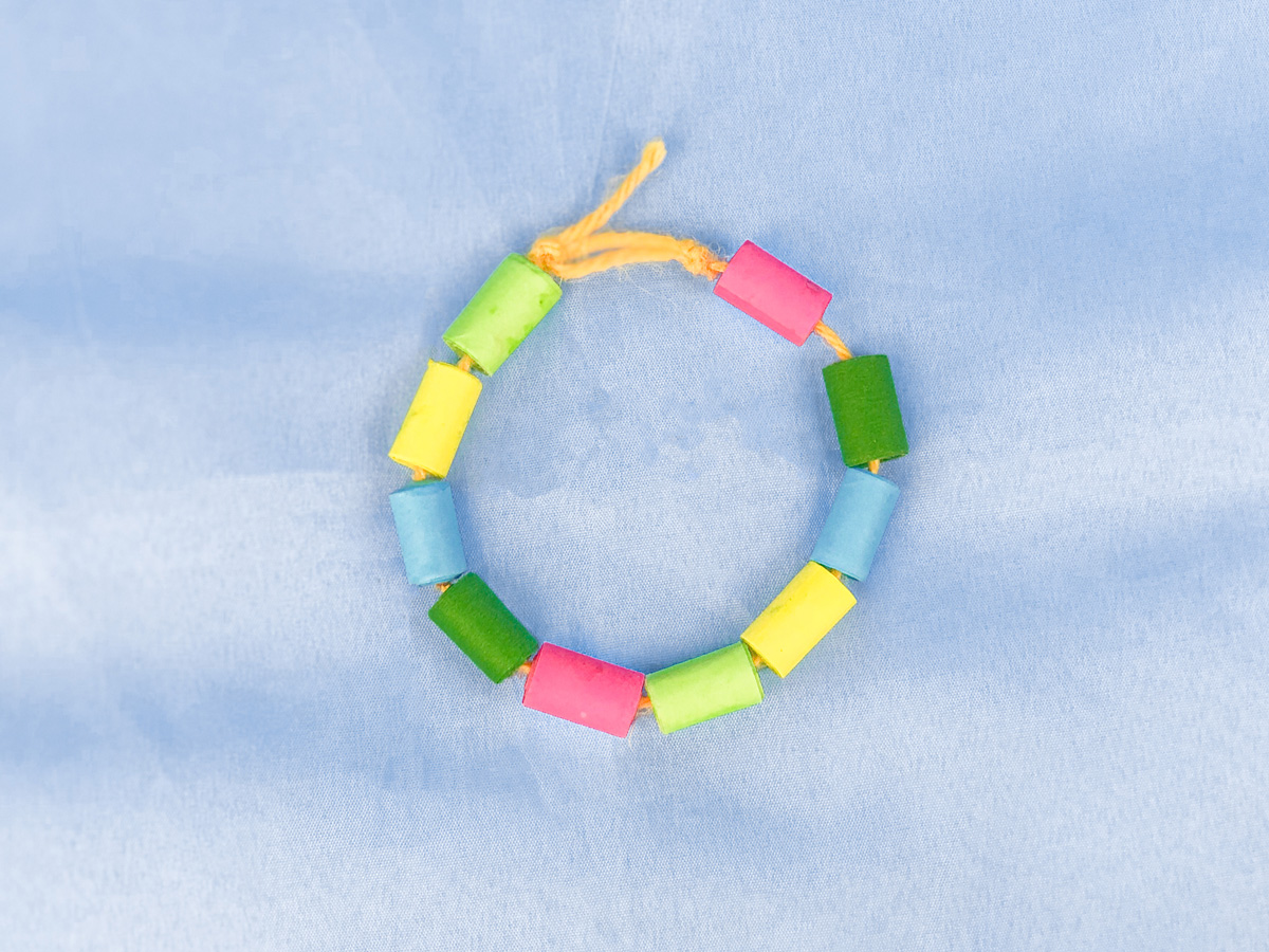 Paper sales friendship band