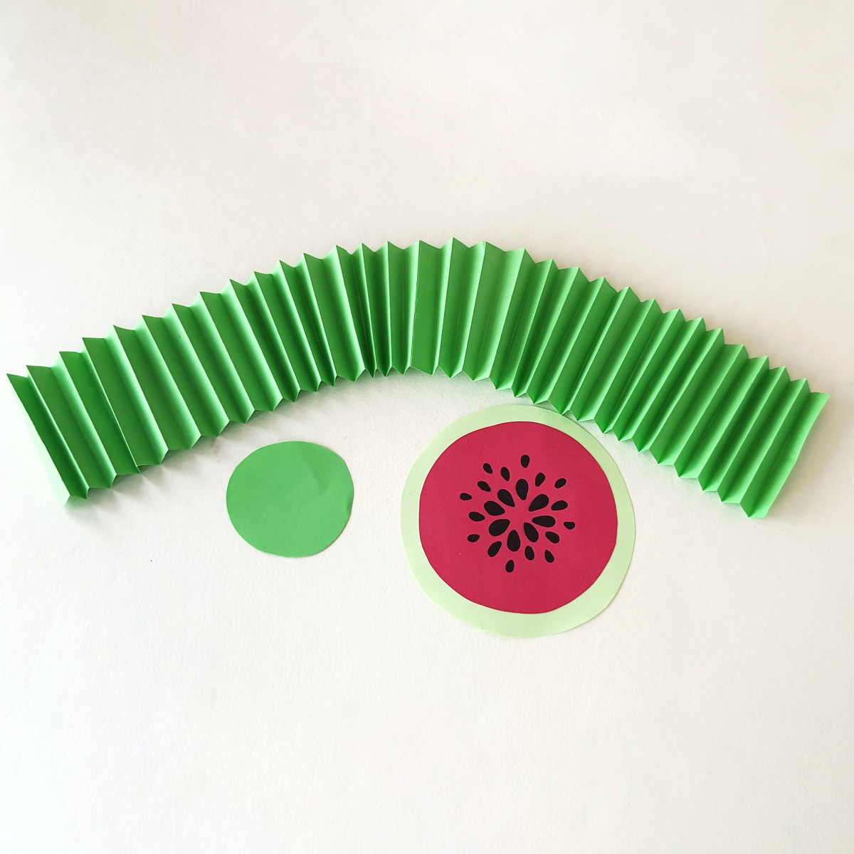 Watermelon Fan Paper Craft * Moms and Crafters