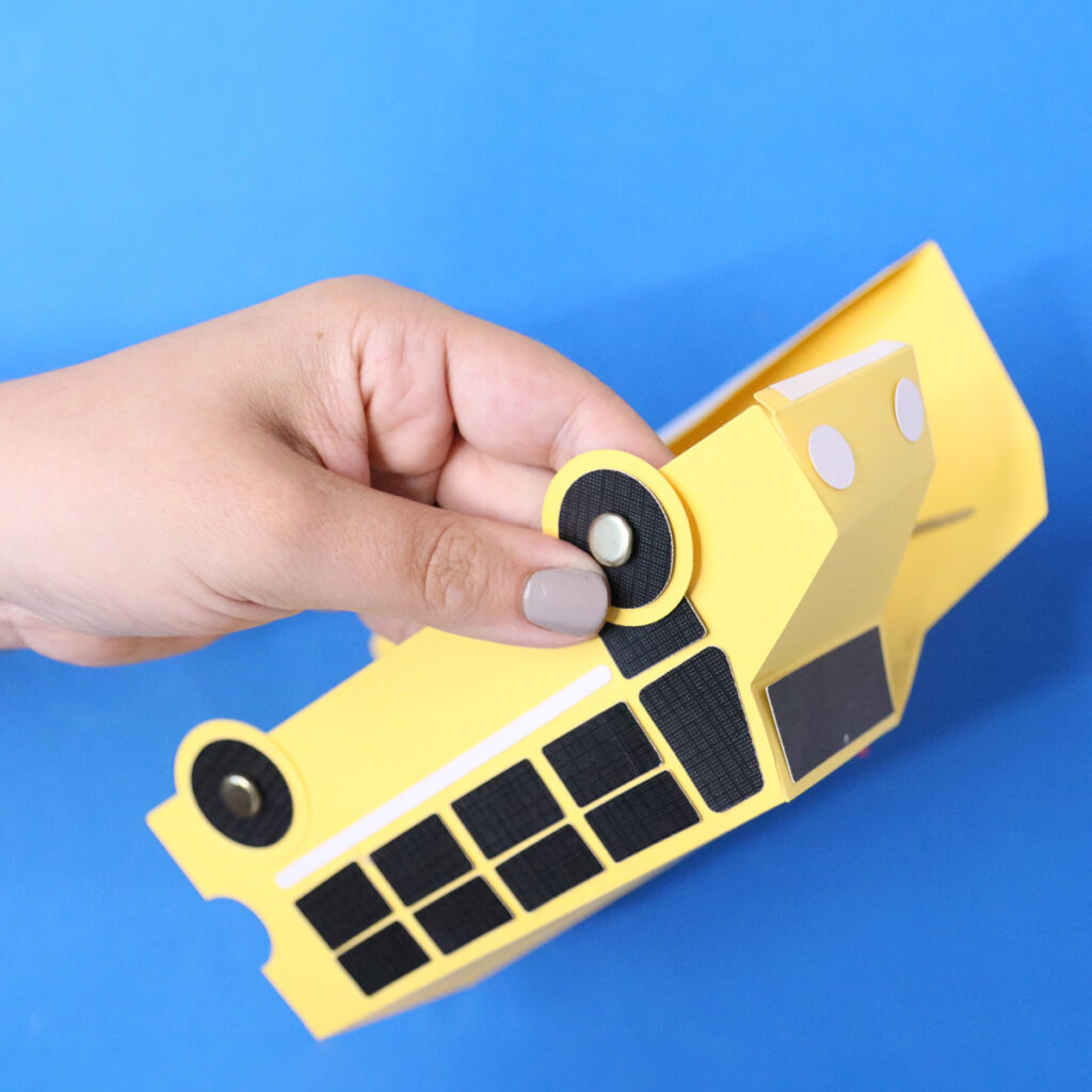 how to make a paper school bus